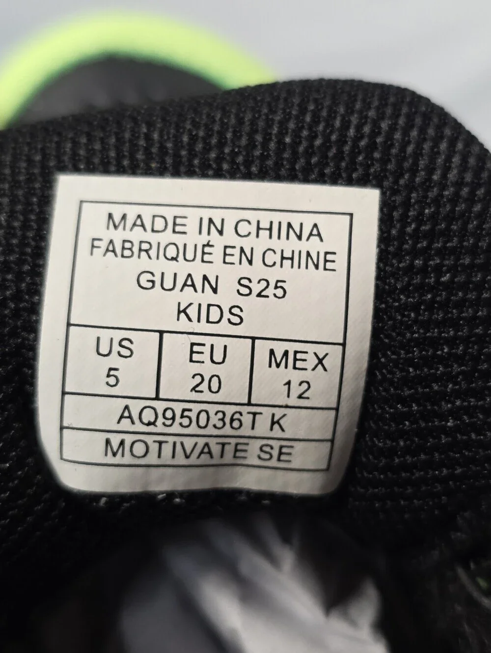 Shaq Motivate SE Boys Active High-Top Kids Sneakers Size 5T